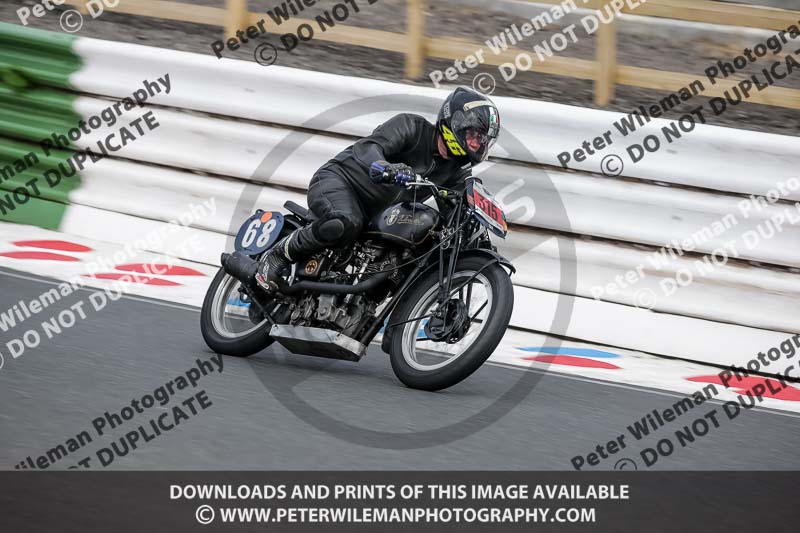 Vintage motorcycle club;eventdigitalimages;mallory park;mallory park trackday photographs;no limits trackdays;peter wileman photography;trackday digital images;trackday photos;vmcc festival 1000 bikes photographs